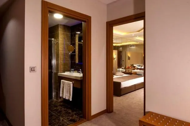 Majura Hotel Business Izmir