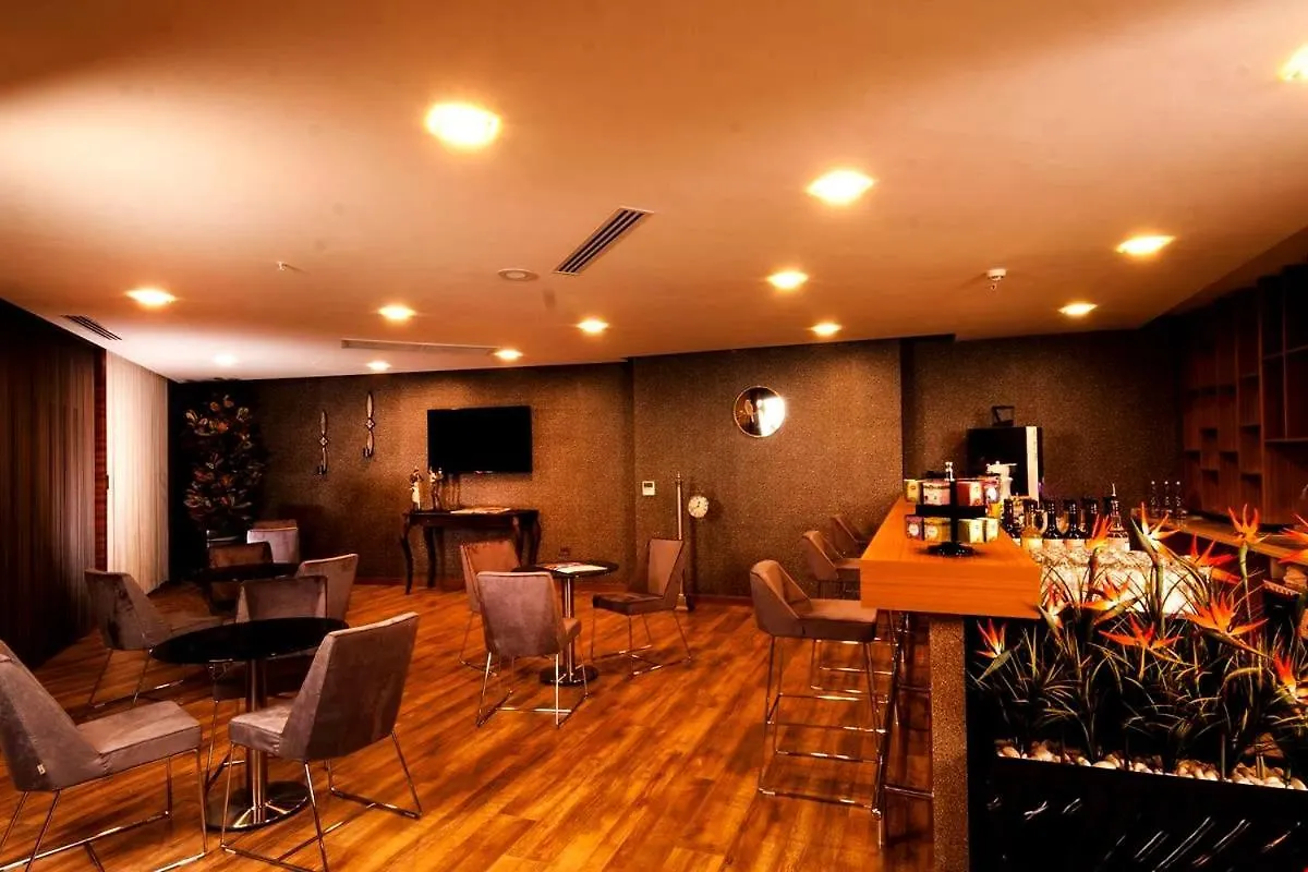 Majura Hotel Business Izmir